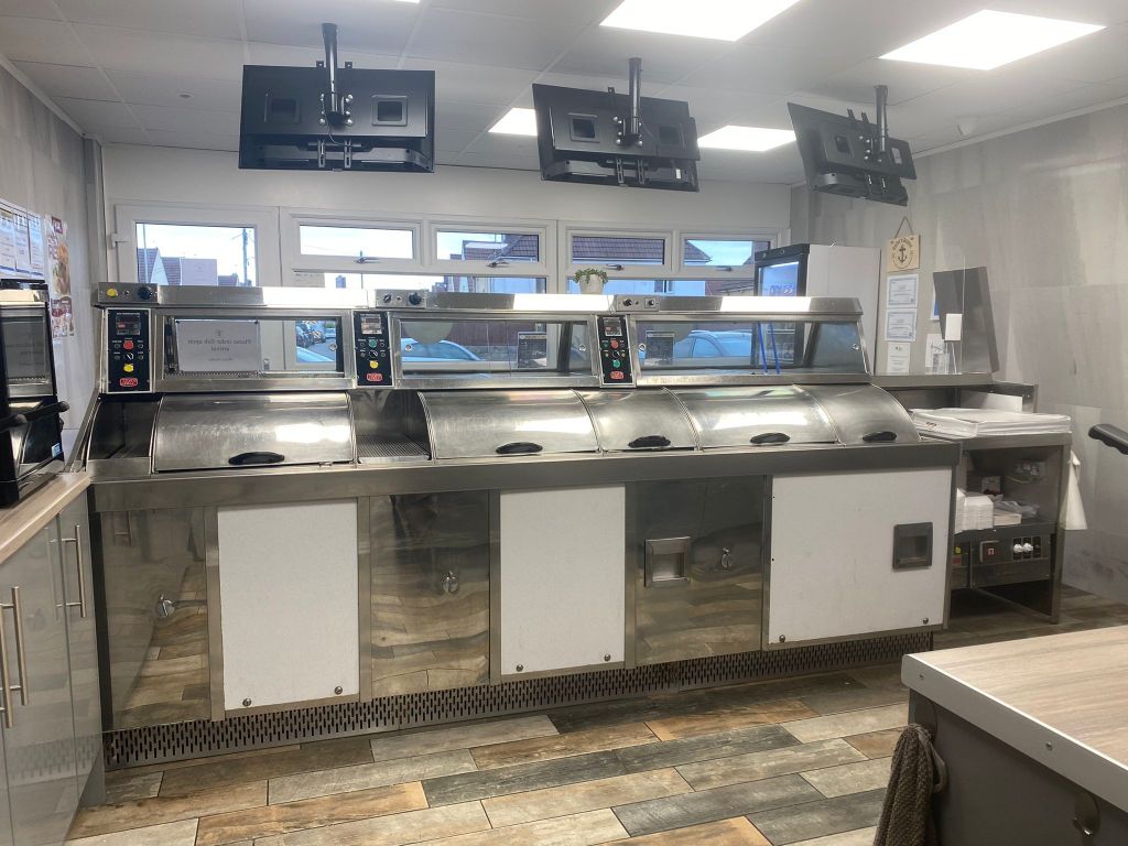 Restaurant/cafe for sale in Rhydyfelin, Rhondda Cynon Taff CF37, £