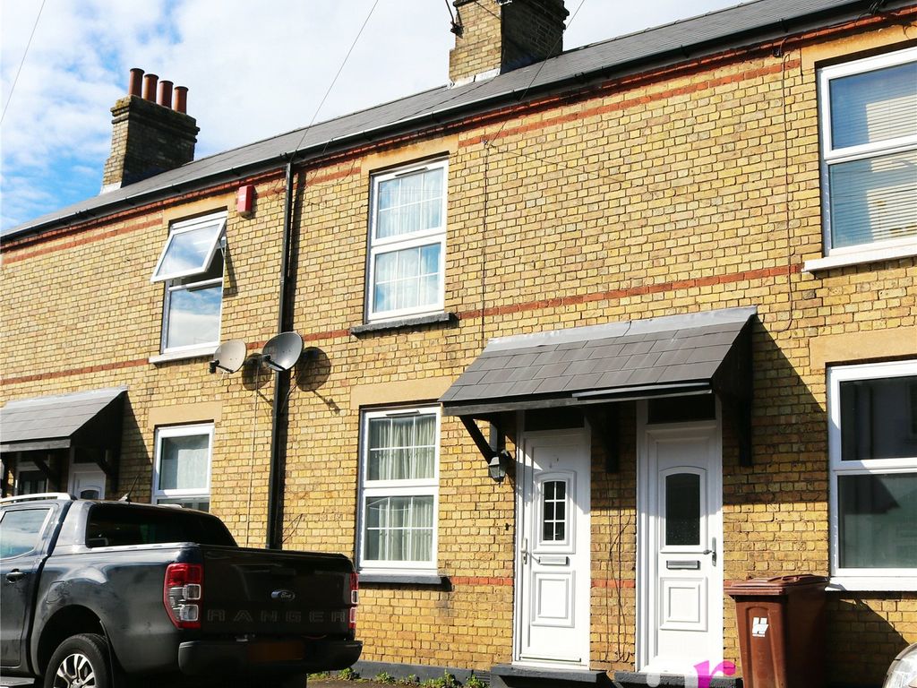 2 bed terraced house for sale in Whaley Road, Potters Bar