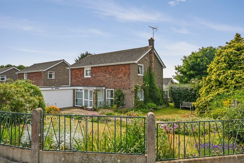 4 bed detached house for sale in Cliff Road, Hythe CT21 Zoopla