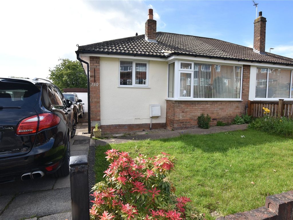 2 bed bungalow for sale in Green Lane, Cookridge, Leeds, West Yorkshire
