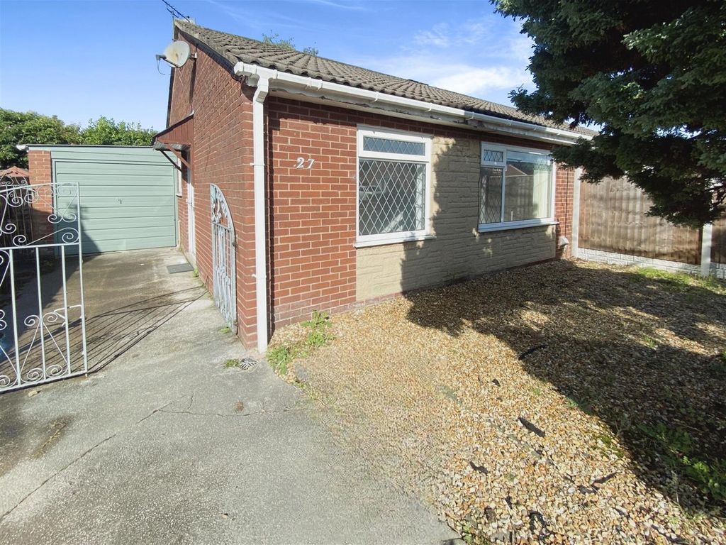 2 bed semidetached bungalow for sale in Doodstone Avenue, Lostock Hall