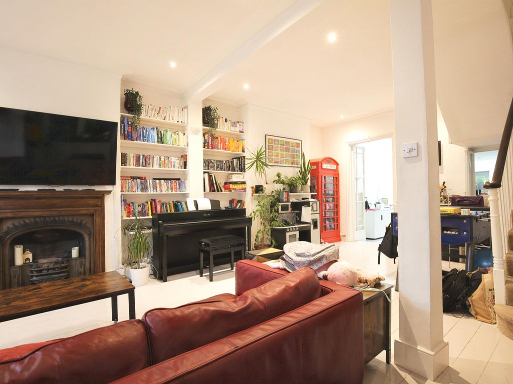 Atwood Road Chiswick W6  