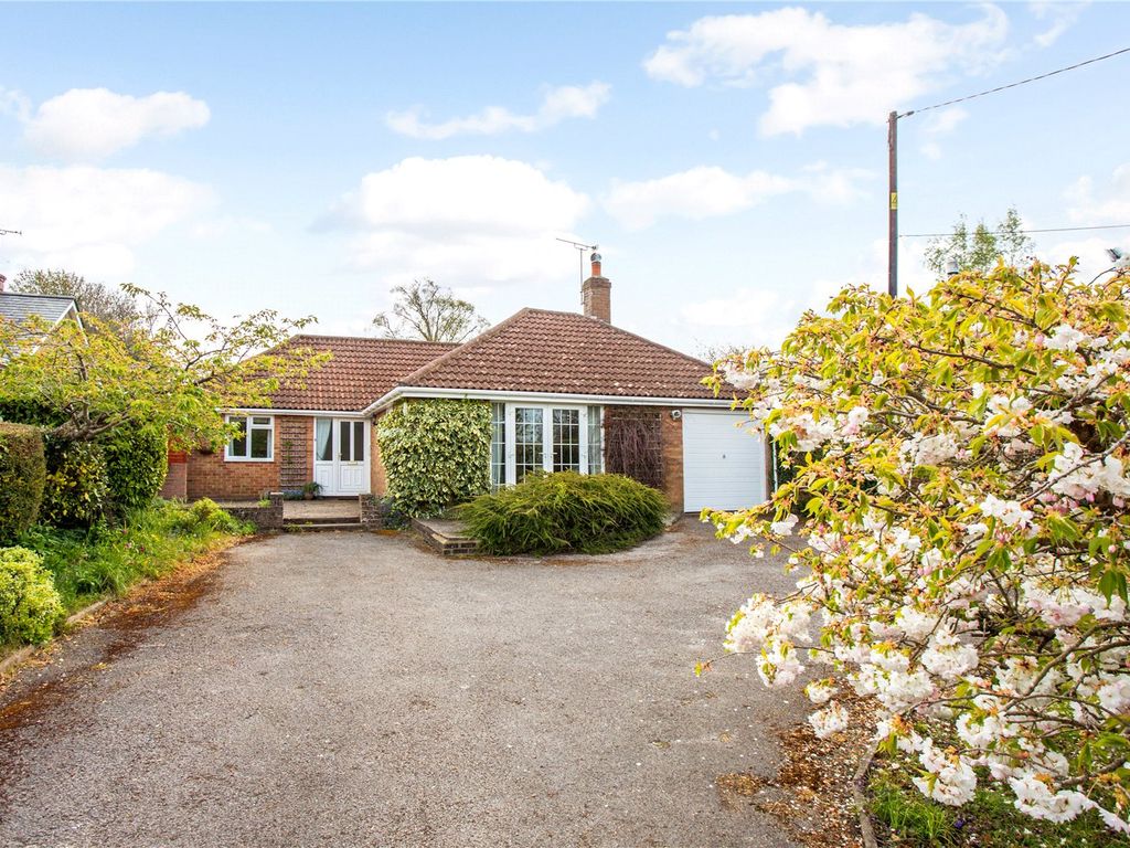 3 bed bungalow for sale in Bighton Lane, Gundleton, Alresford