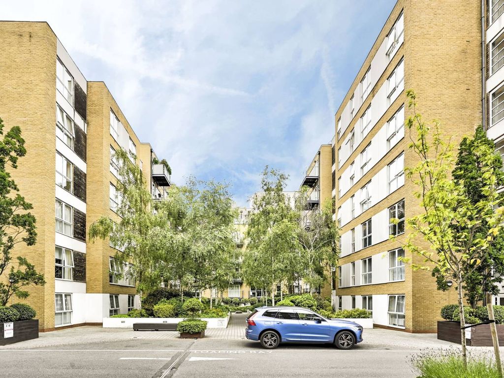 2 bed flat for sale in Bromyard Avenue, Acton, London W3, £495,000 Zoopla