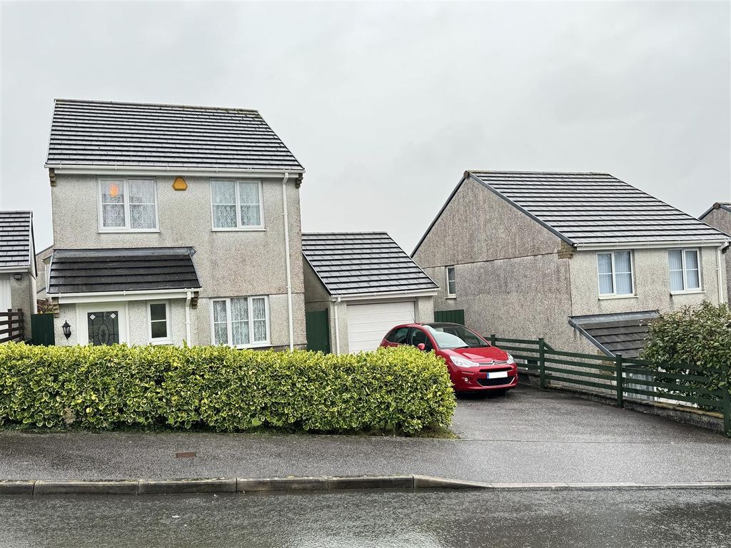 3 bed detached house for sale in Hillside Meadows, Foxhole, St. Austell