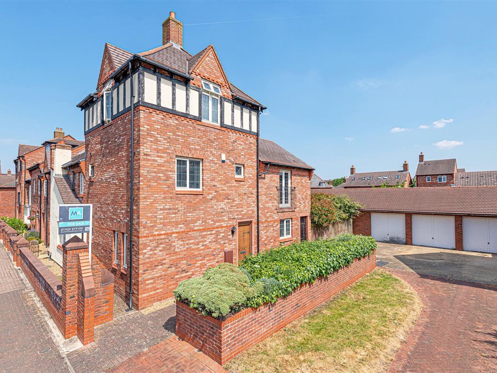 3 bed terraced house for sale in Archers Green Road, Westbrook