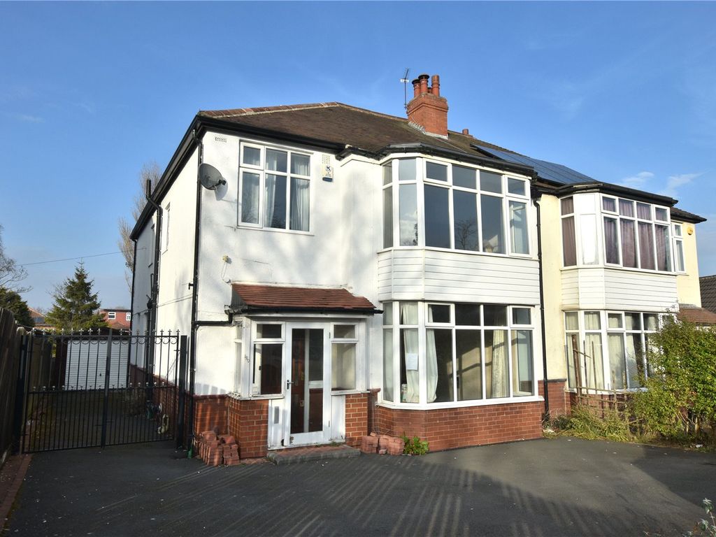 4 bed semidetached house for sale in Street Lane, Roundhay, Leeds LS8