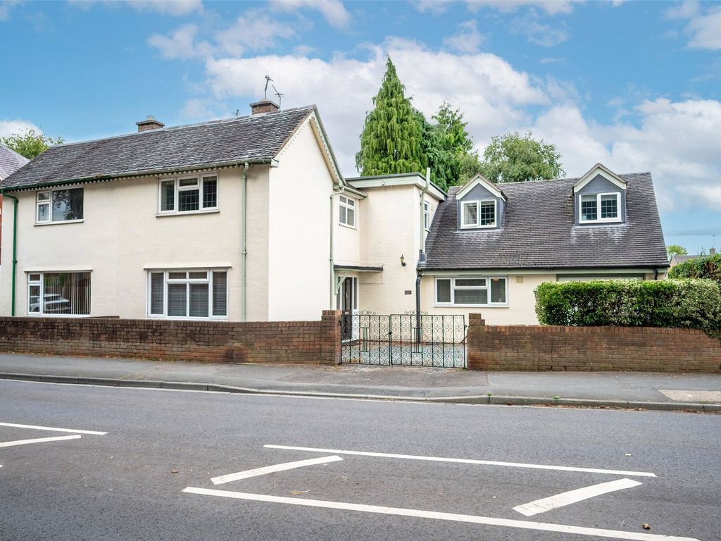 3 bed semidetached house for sale in Admaston Road, Wellington