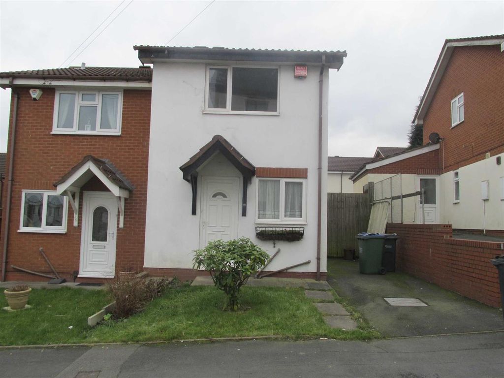 2 bed end terrace house to rent in Dingle Street, Oldbury B69, £850 pcm