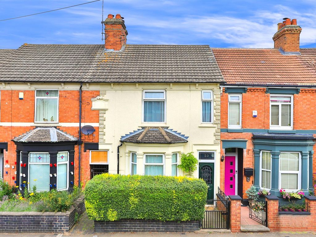 3 bed terraced house for sale in William Street, Kettering NN16 Zoopla