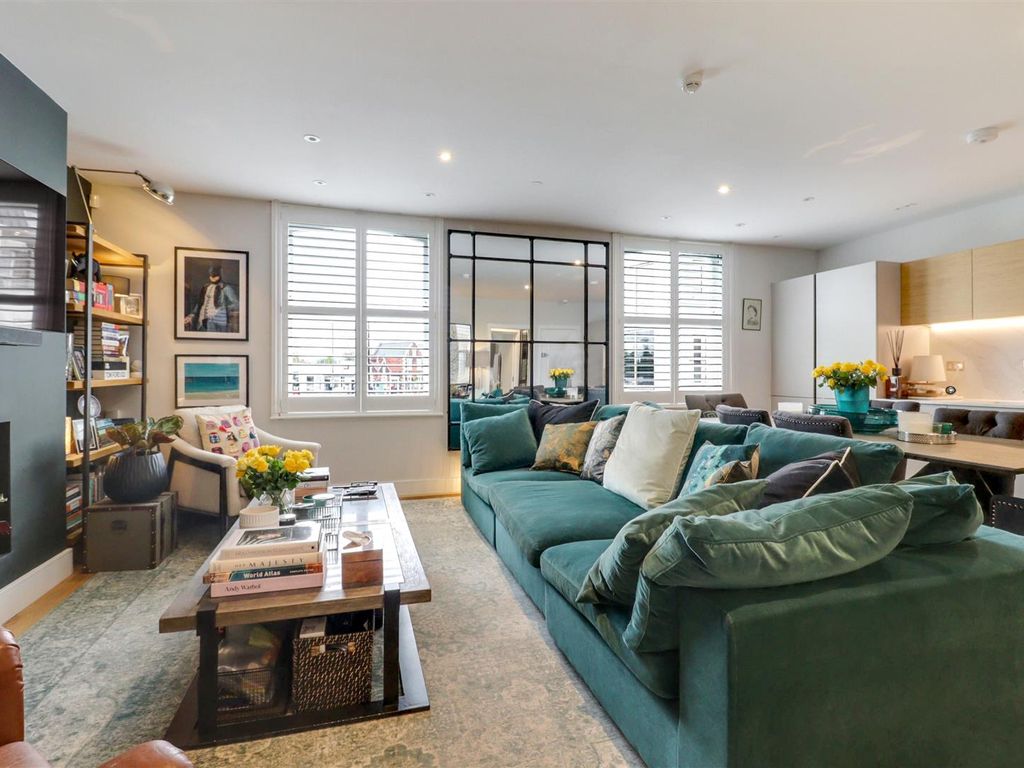 New home, 1 bed flat for sale in Bridge Road, East Molesey KT8, £