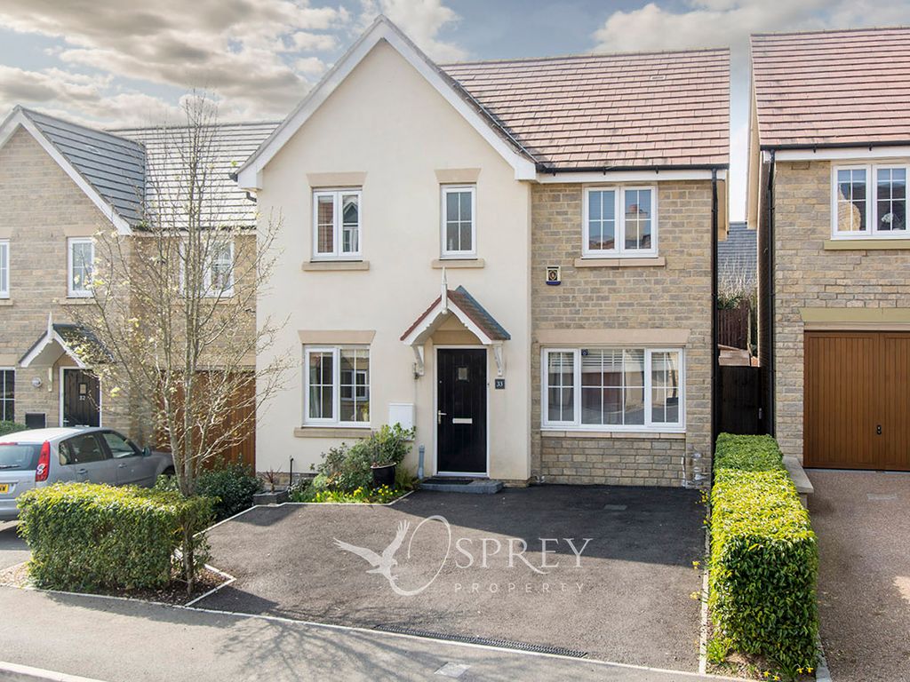 4 bed detached house for sale in Lytham Park, Oundle, Northamptonshire
