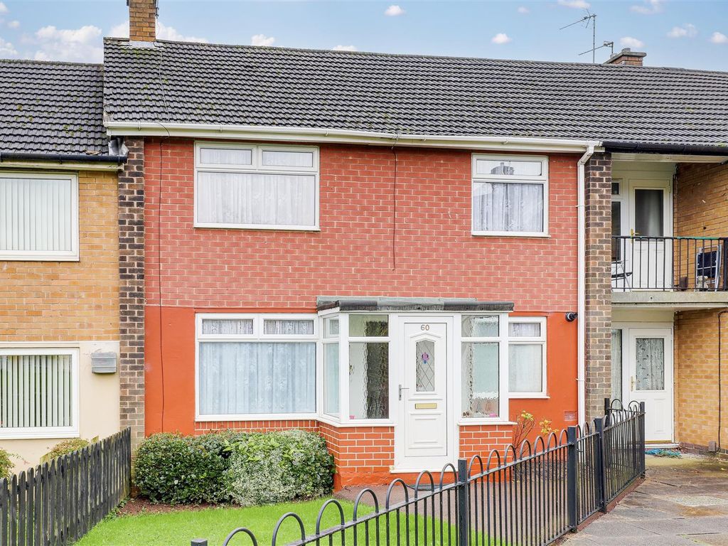 3 bed end terrace house for sale in Moor Road, Strelley