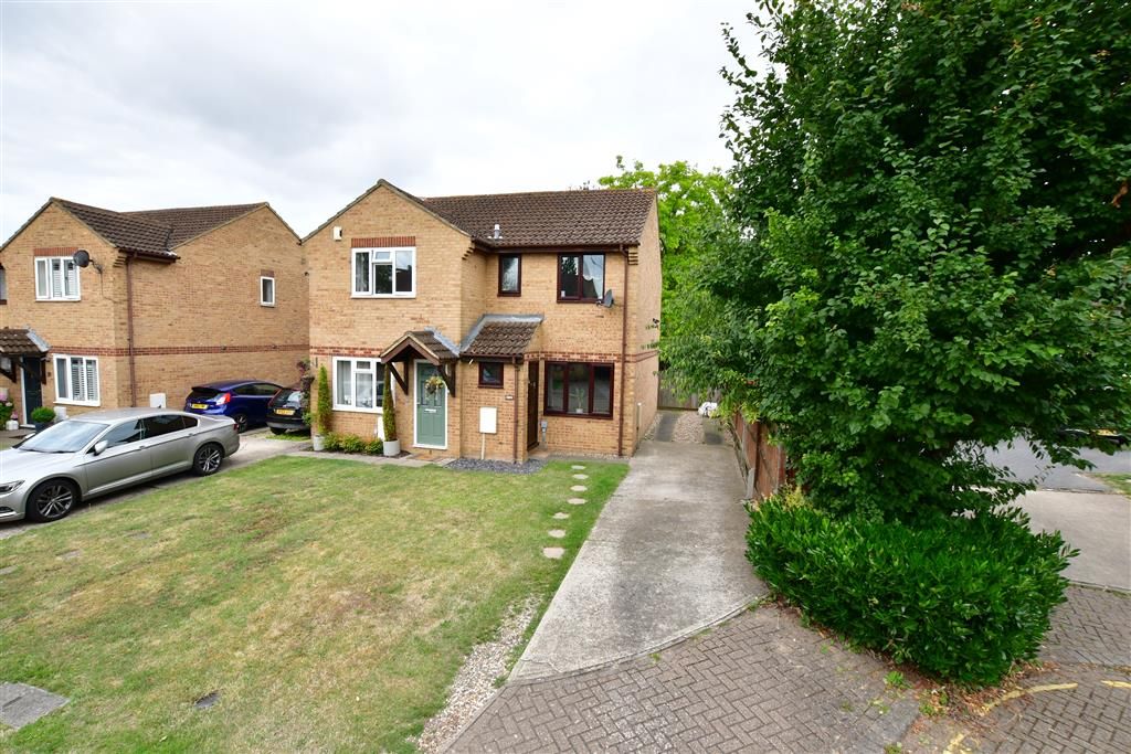 2 bed semidetached house for sale in Sayer Close, Greenhithe, Kent DA9
