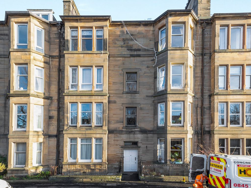 9 (3F1), Hermand Terrace, Edinburgh EH11  