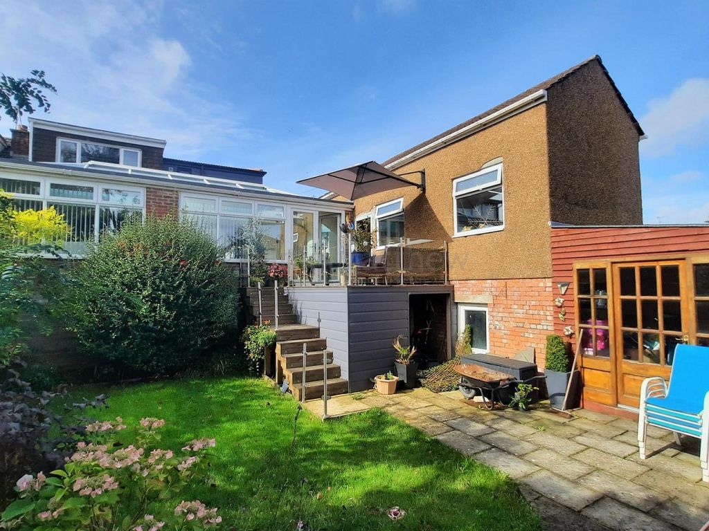 4 bed semidetached bungalow for sale in Pencoedtre Road, Barry CF63, £
