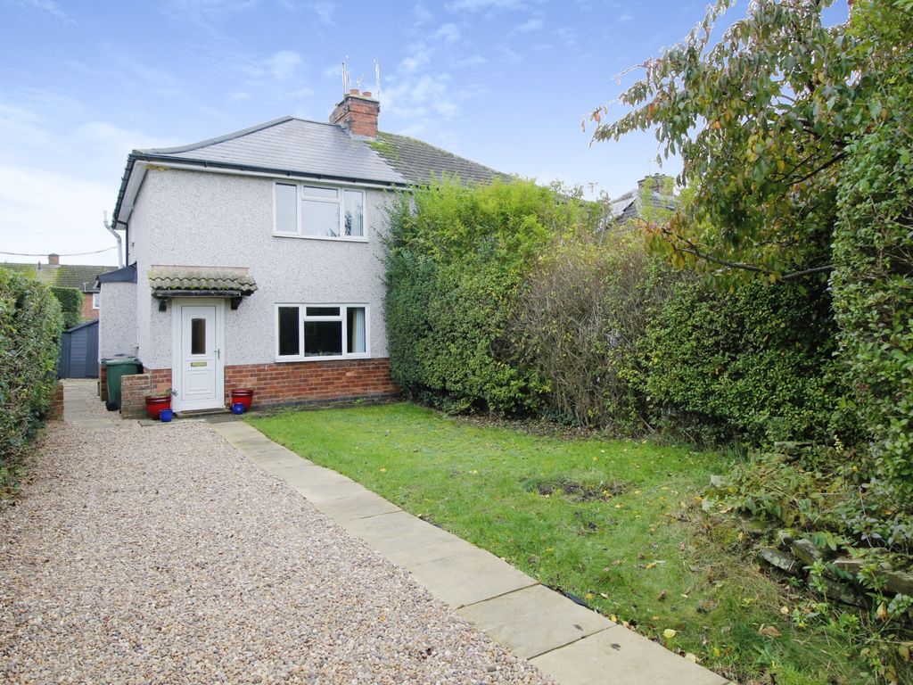 2 bed semidetached house for sale in Cemetery Road, Danesmoor, Chesterfield S45 Zoopla