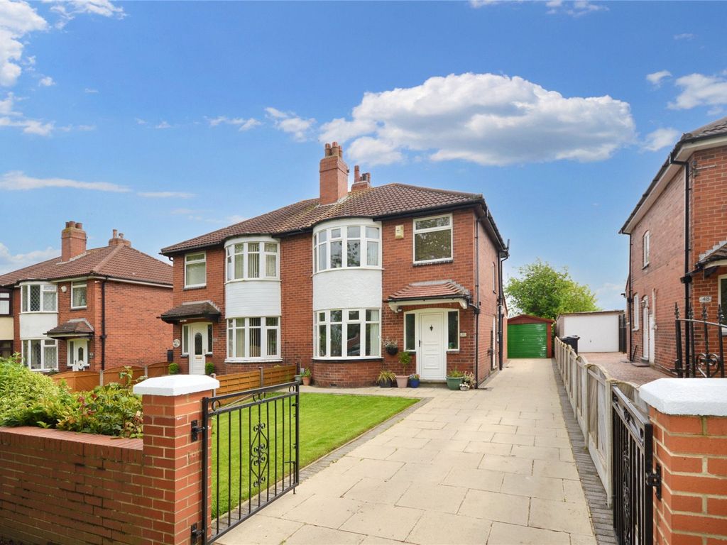 3 bed semidetached house for sale in Ring Road, Middleton, Leeds, West