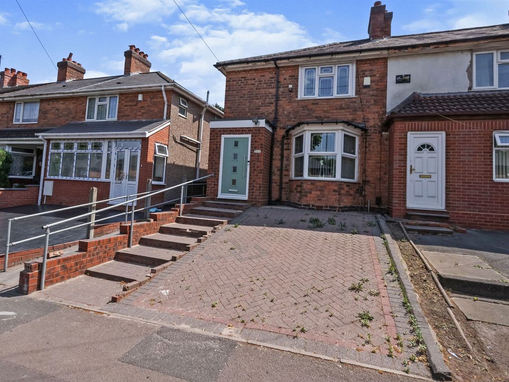 3 bed end terrace house for sale in Wash Lane, Yardley, Birmingham B25
