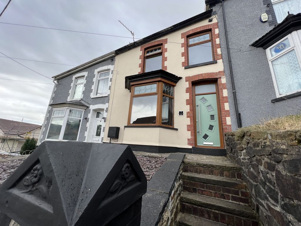 3 bed terraced house for sale in Gilfach Road Penygraig , Tonypandy