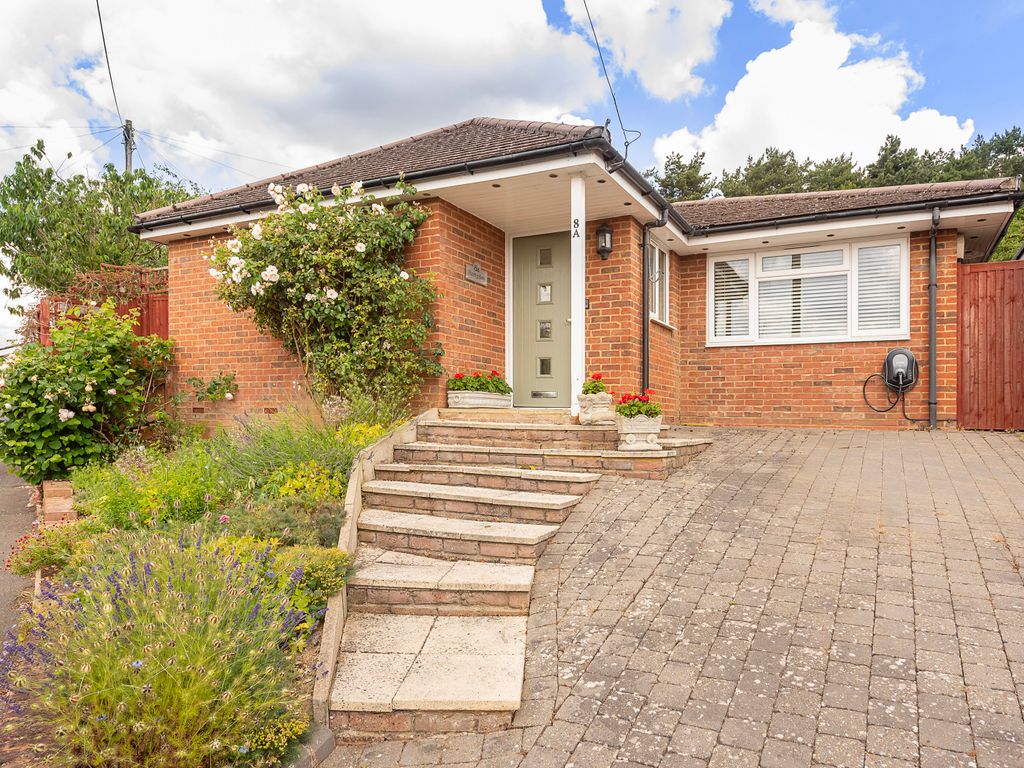 3 bed bungalow to rent in Hampden, Kimpton, Hitchen, Hertfordshire SG4