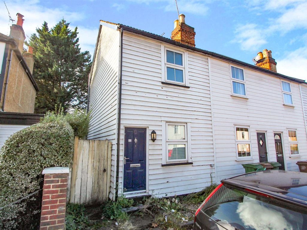 2 bed end terrace house for sale in Malden Road, Cheam, Sutton SM3, £