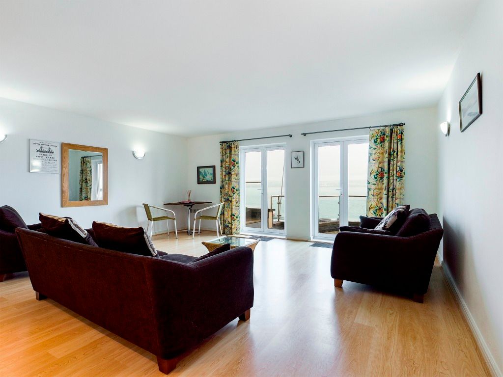 2 bed flat to rent in The Boat House, Mumbles Road, Mumbles, Swansea