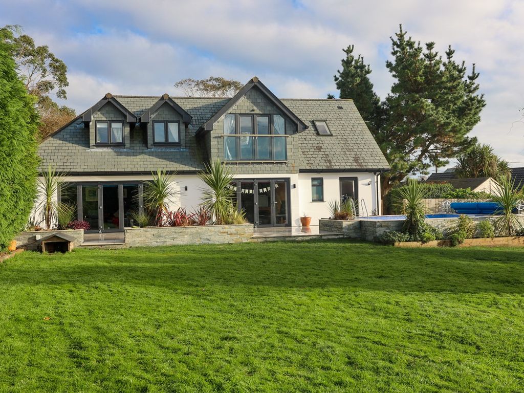 4 bed detached house for sale in Coombe Road, Lanjeth, St Austell PL26