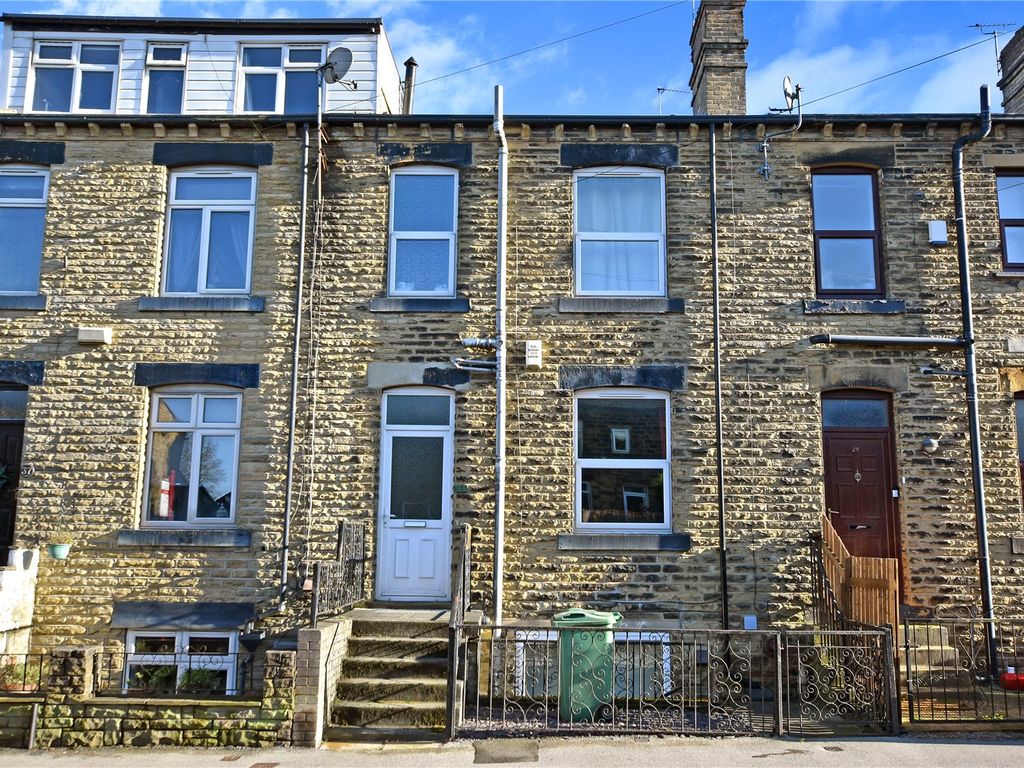 2 bed terraced house for sale in Street Lane, Gildersome, Morley, Leeds