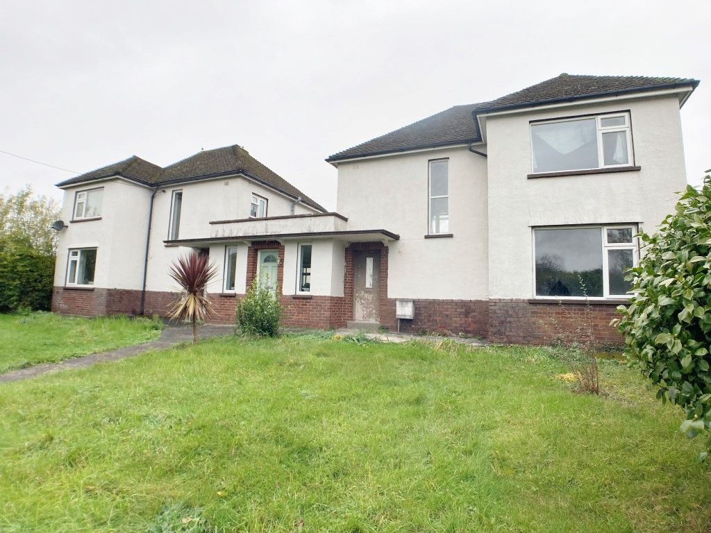 3 bed detached house for sale in Llangyfelach Road, Penllergaer