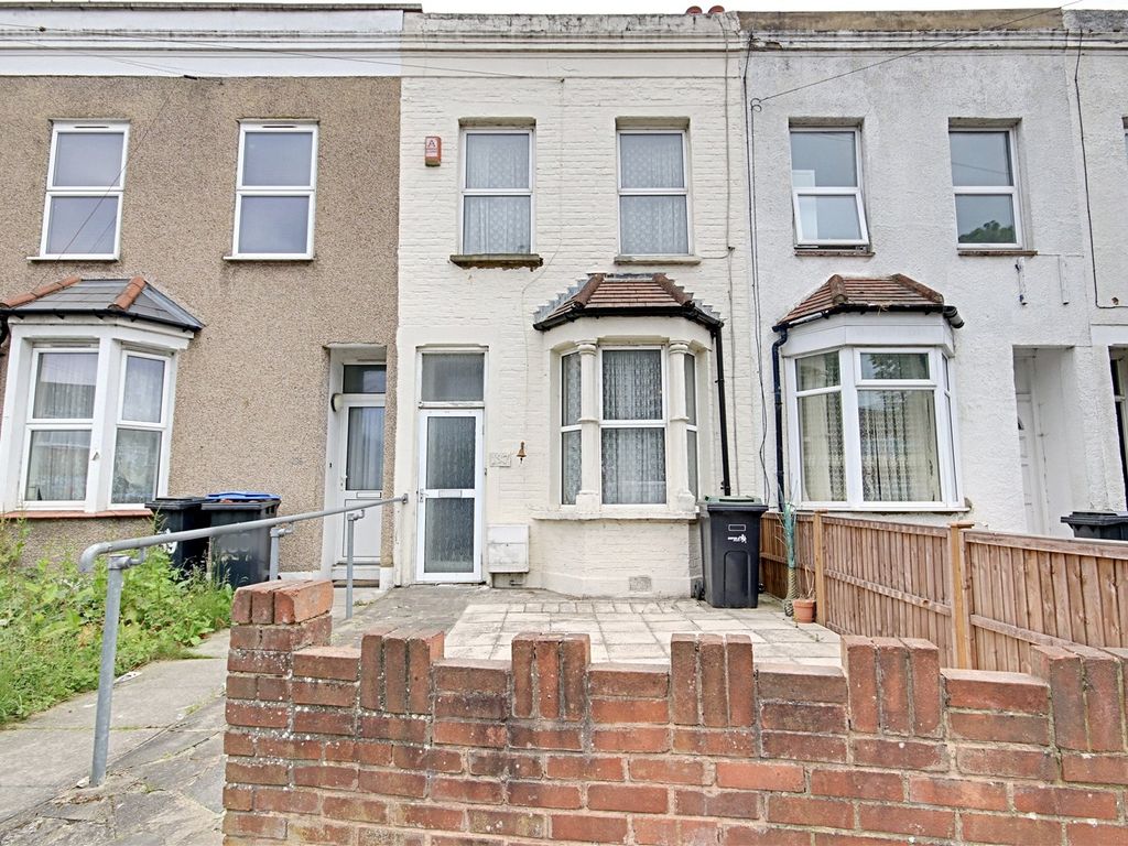 2 bed terraced house for sale in Scotland Green Road, Enfield EN3 Zoopla