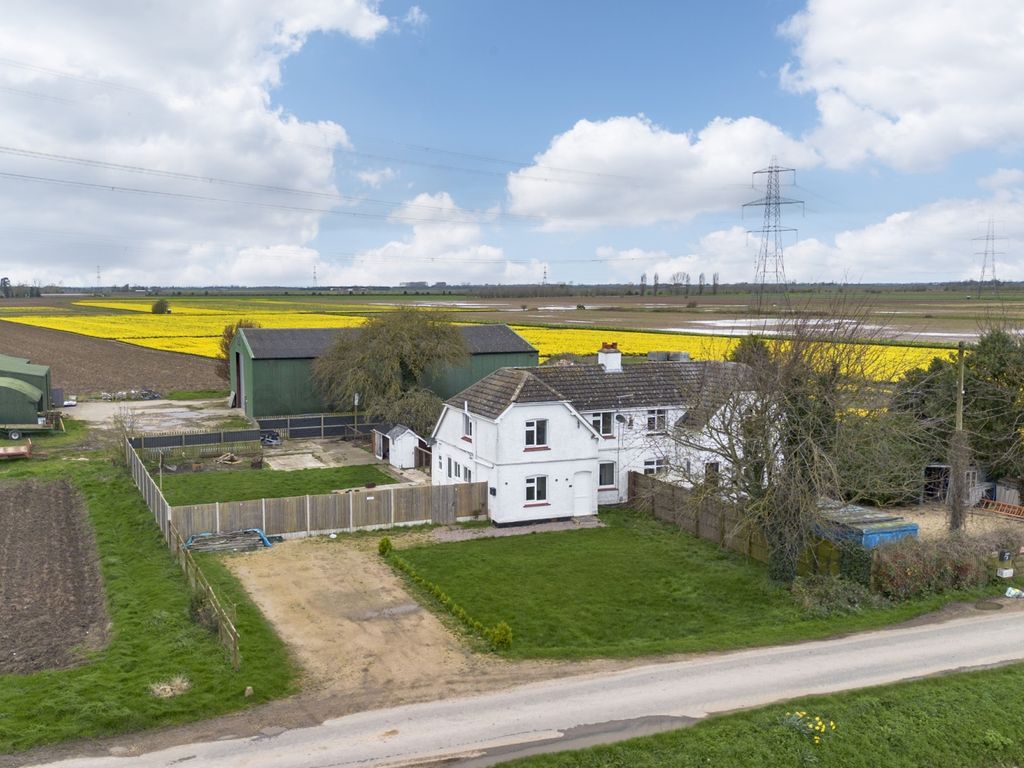 3 bed semidetached house for sale in Carrington Road, Moulton Seas End