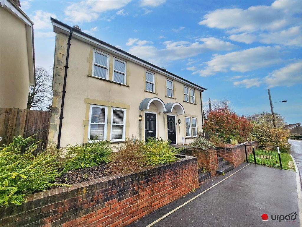 3 bed semidetached house for sale in Whitewell Road, Frome BA11, £