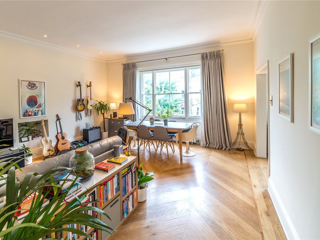 2 bed flat for sale in Redcliffe Gardens, London SW10, £1,100,000 Zoopla