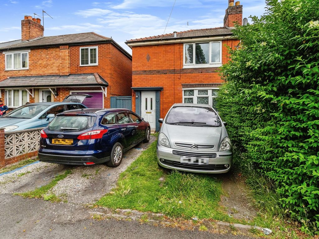 3 bed semidetached house for sale in Wiley Avenue, Darlaston, Wednesbury WS10 Zoopla