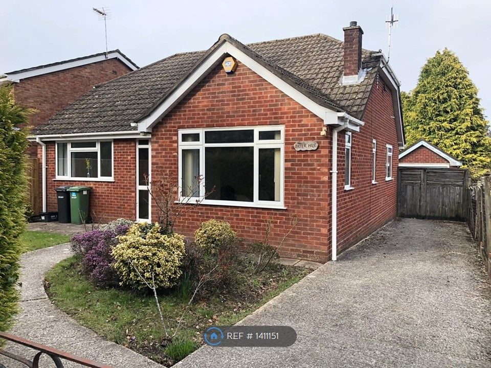 3 bed bungalow to rent in Albert Road, Hedge End, Southampton SO30 Zoopla
