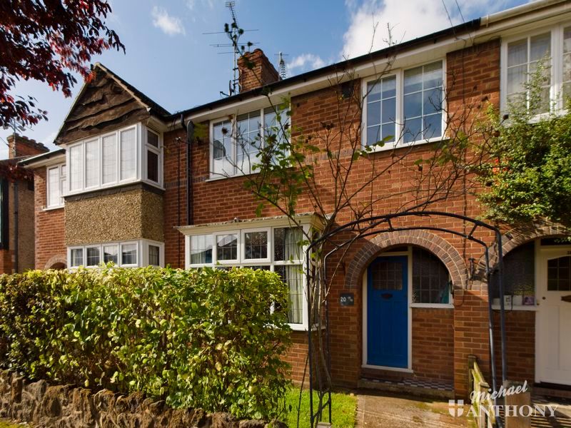 3 bed terraced house for sale in Walton Way, Aylesbury HP21 Zoopla