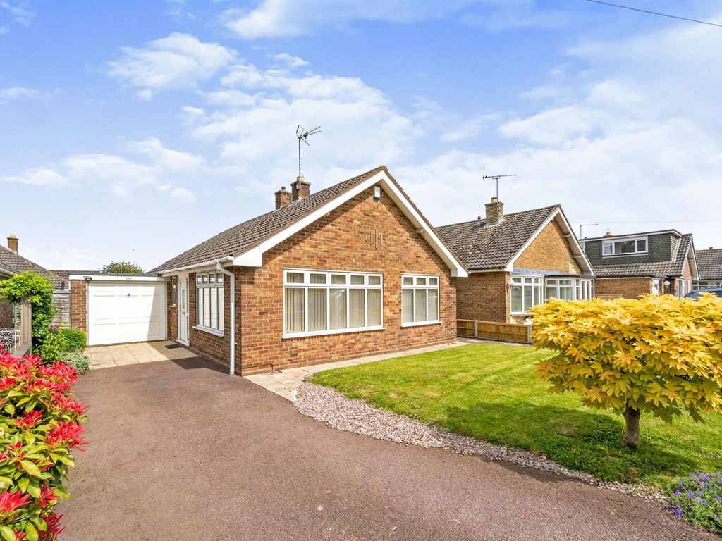 2 bed detached bungalow for sale in Wolverhampton Road, Cannock WS11