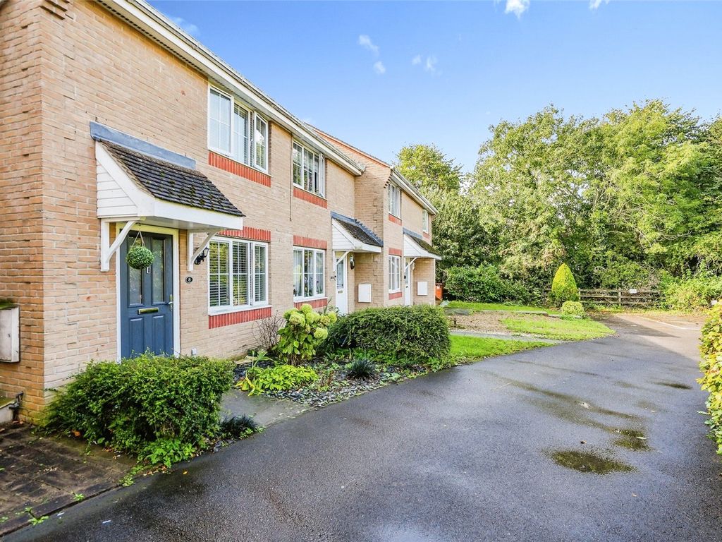 2 bed terraced house for sale in Germander Way, Bicester, Oxfordshire OX26, £315,000 Zoopla