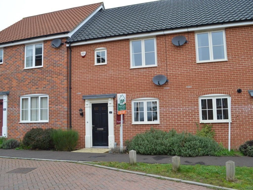 3 bed property to rent in Vanguard Chase, Norwich NR5, £1,100 pcm Zoopla