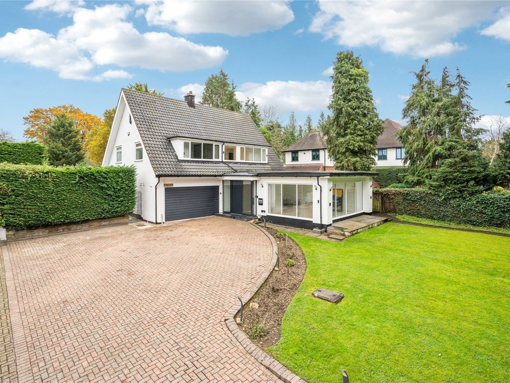 4 bed detached house for sale in Oxhey Lane, Pinner, Middlesex HA5, £