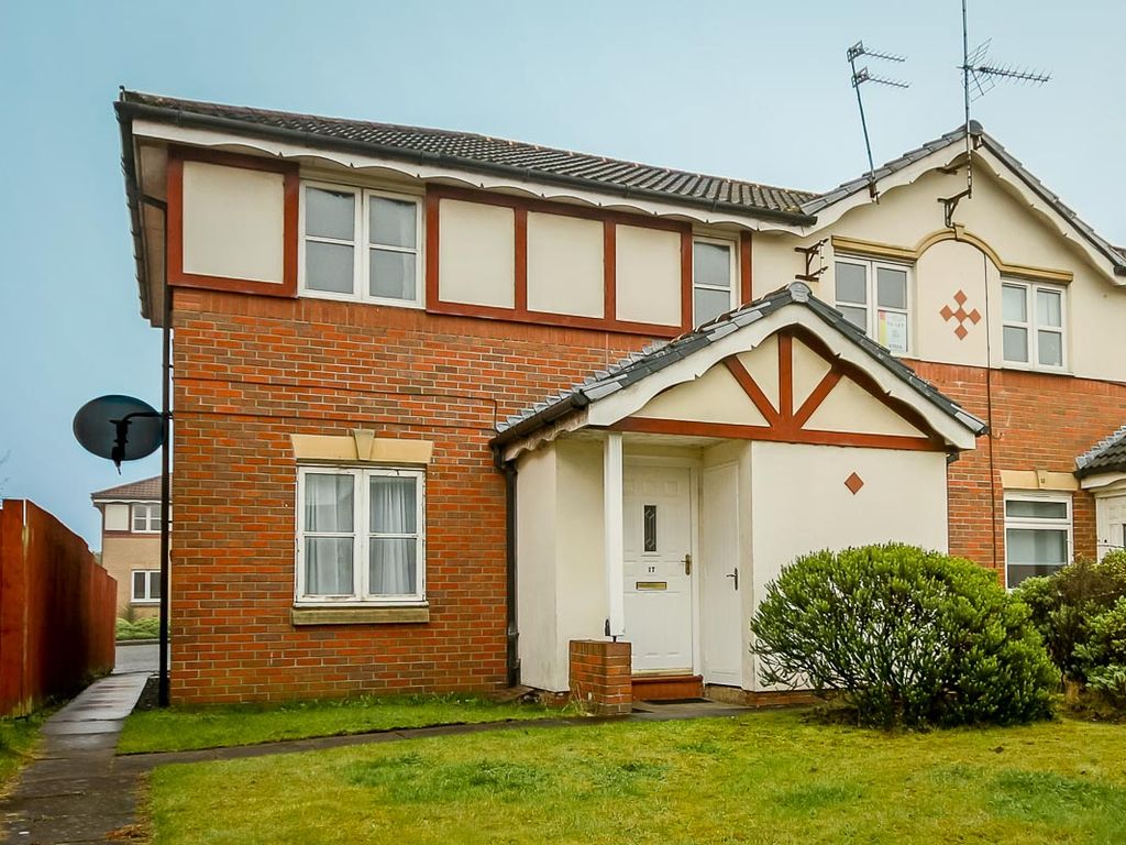 2 bed flat to rent in Nicol Place, Broxburn EH52, £900 pcm Zoopla