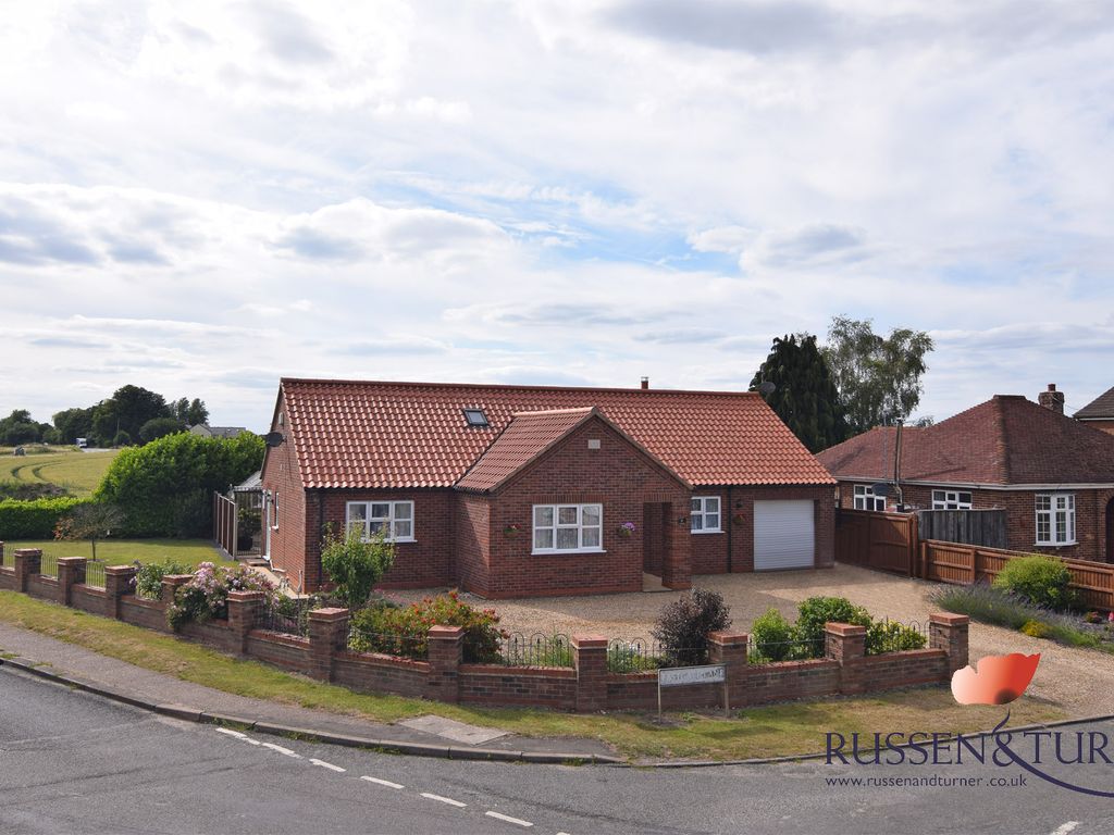 3 bed detached bungalow for sale in Eastgate Lane, Terrington St