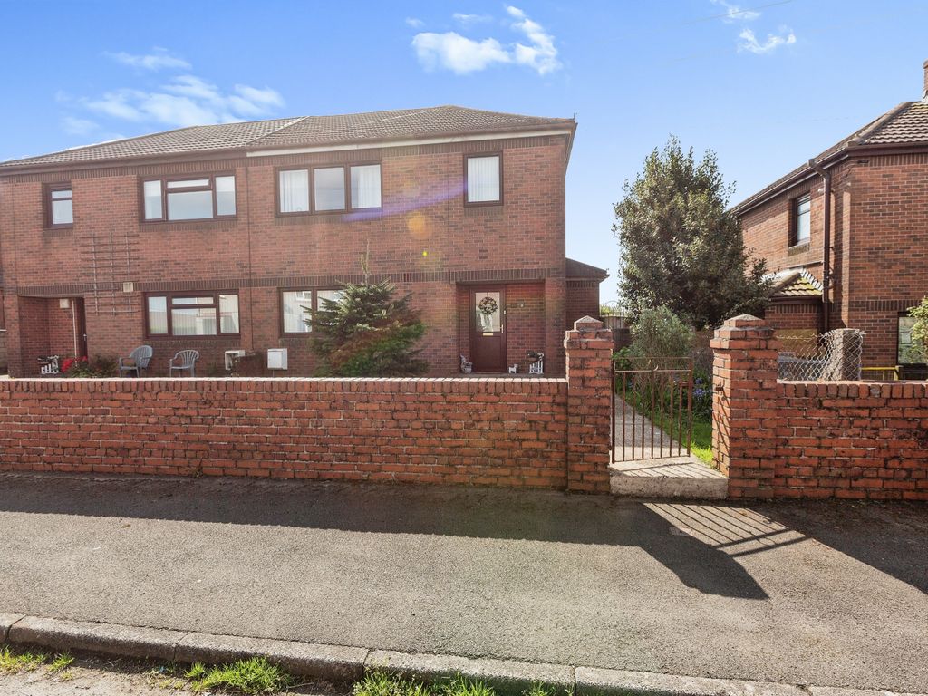 3 bed semidetached house for sale in Caban Isaac Road, Penclawdd SA4