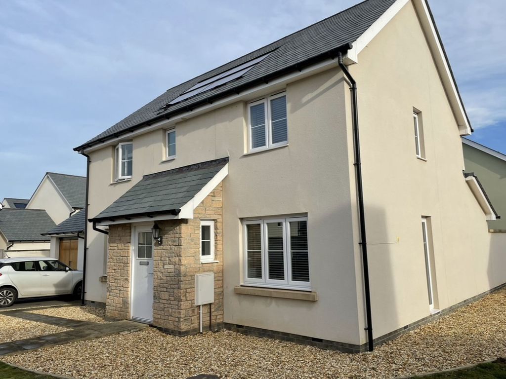 4 bed detached house for sale in Sword Close, Barnstaple EX31 Zoopla