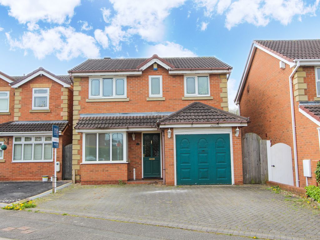 3 bed detached house for sale in Lakeland Drive, Wilnecote, Tamworth B77 Zoopla