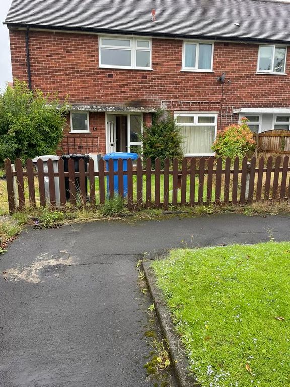3 bed semidetached house for sale in Mossfield Road, Timperley