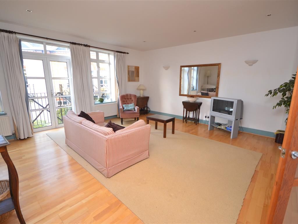4 bed terraced house to rent in Brecon Mews, Brecknock Road, Camden