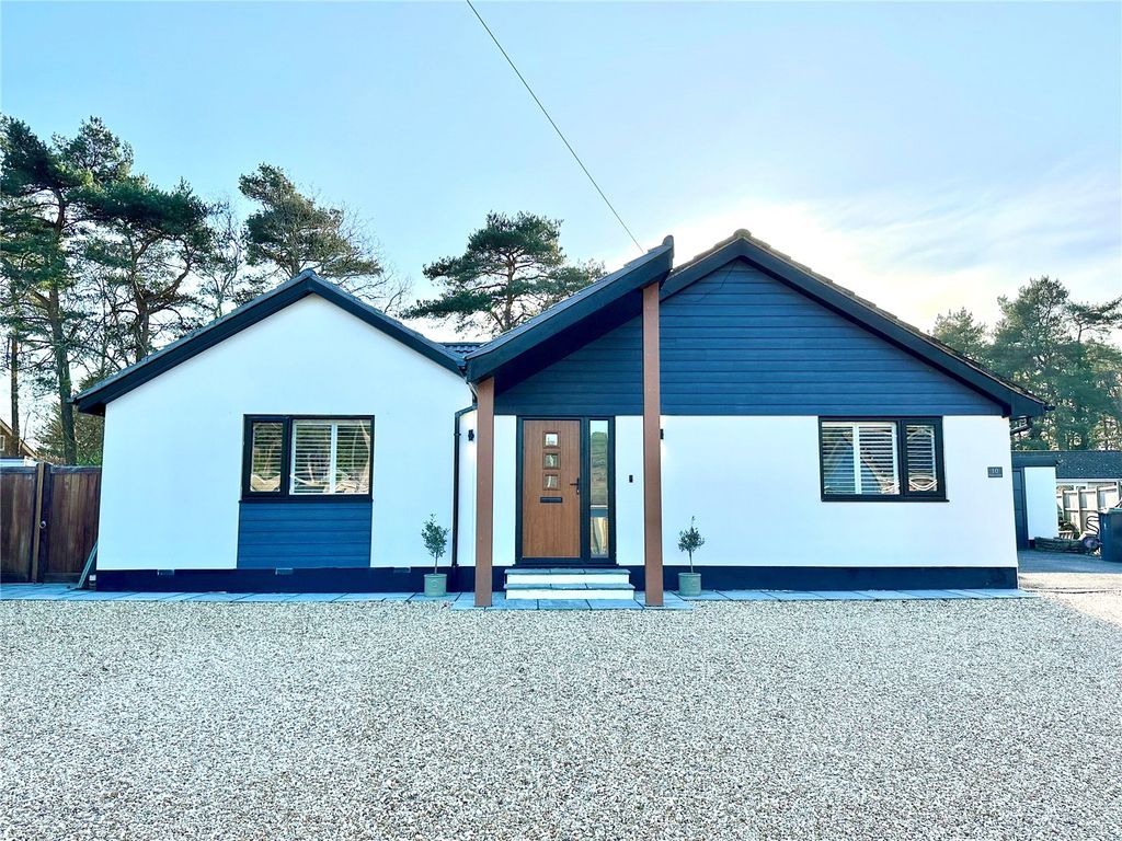 4 bed bungalow for sale in bs Close, Ashley Heath, Ringwood BH24, £