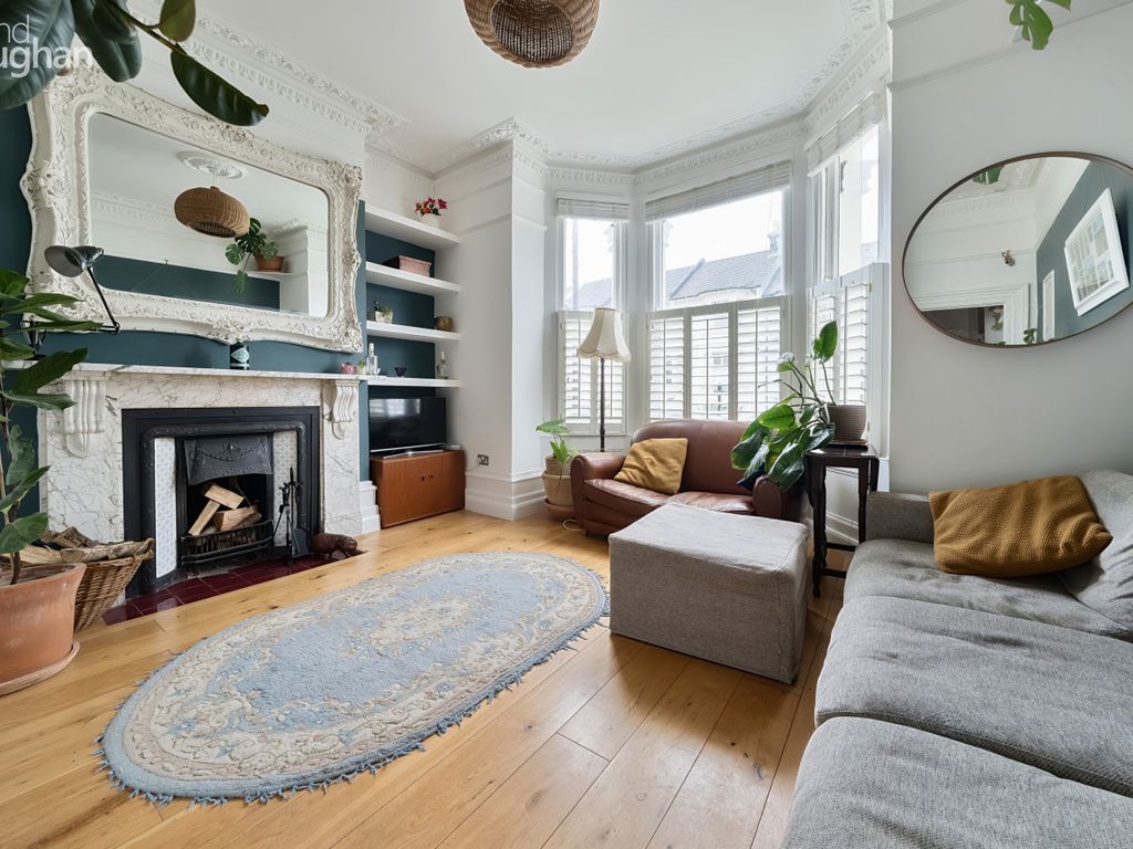 2 bed flat to rent in Springfield Road, Brighton, East Sussex BN1, £